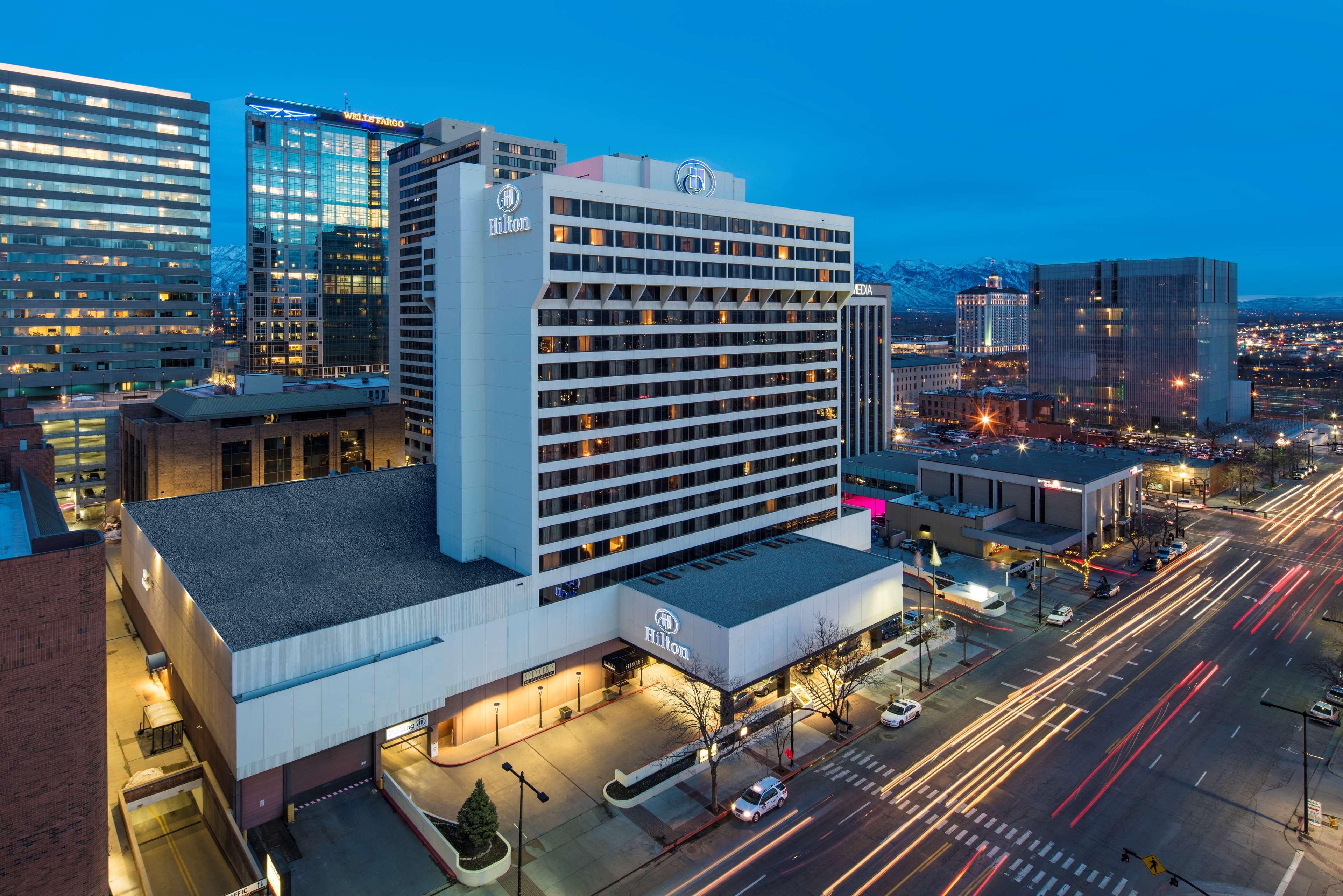 Hilton Salt Lake City Center מראה חיצוני תמונה